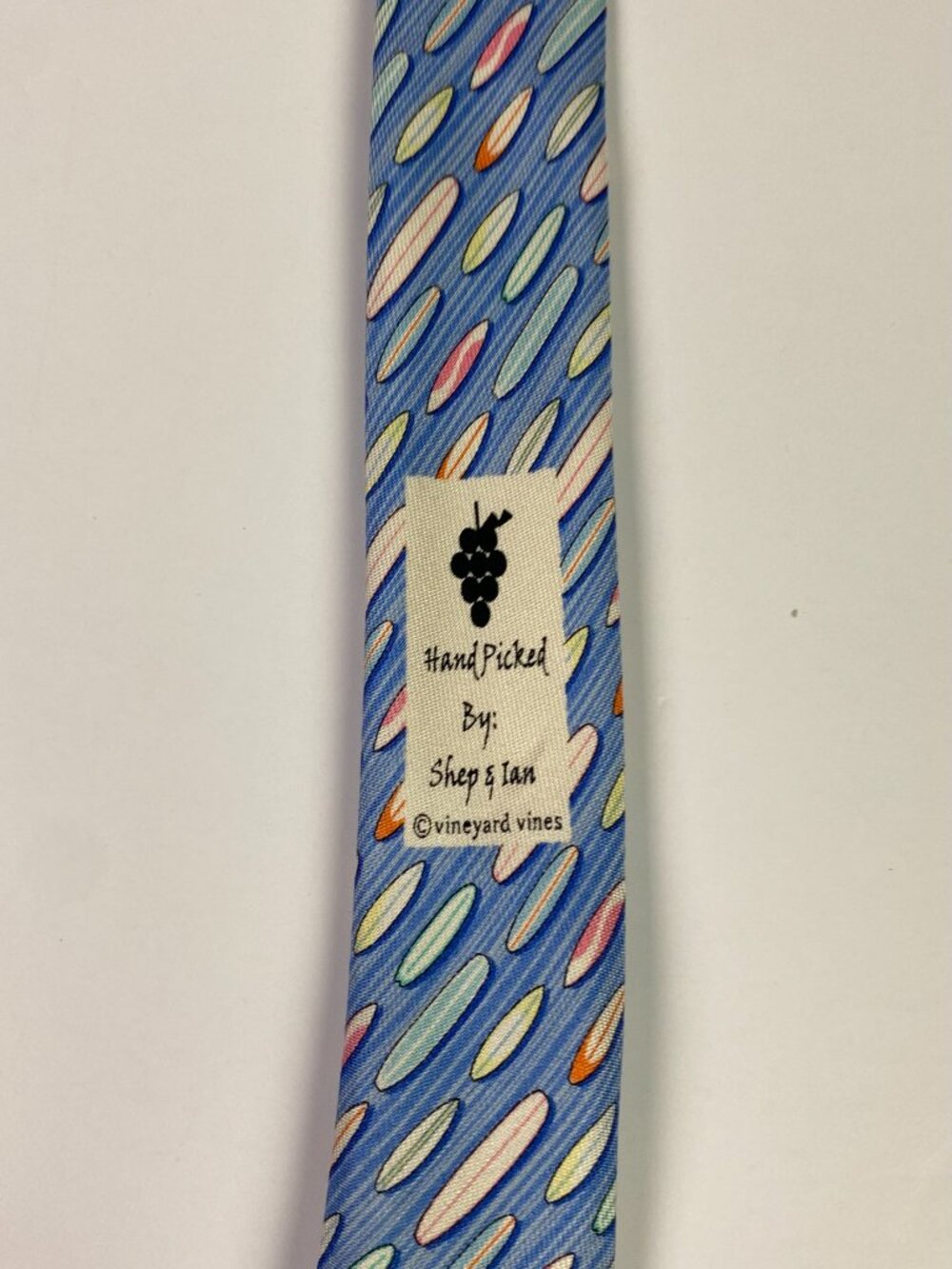 Vineyard Vines Tie LONG Surfboards Light Blue Geometric Silk Surf boards XL - Picture 6 of 7